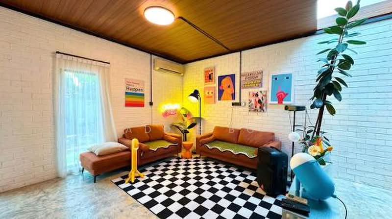 Bungalow for Rent in Jalan Klang Lama (Old Klang Road) (Kuala Lumpur) - Addis Bo - Living Room - PropertyGuru.com.my