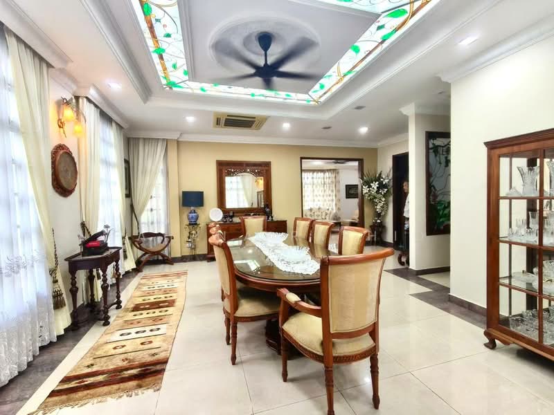 Rumah Banglo untuk Dijual di Kota Damansara (Selangor) - Fahana Rashid - Dining Room - PropertyGuru.com.my