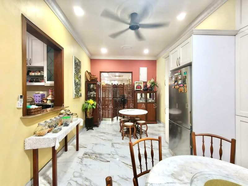 Rumah Banglo untuk Dijual di Kota Damansara (Selangor) - Fahana Rashid - Living Room - PropertyGuru.com.my