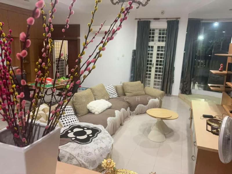 Rumah Teres 2 Tingkat untuk Disewa di Taman Suria (Johor Bahru) - Benson Chong - Living Room - PropertyGuru.com.my