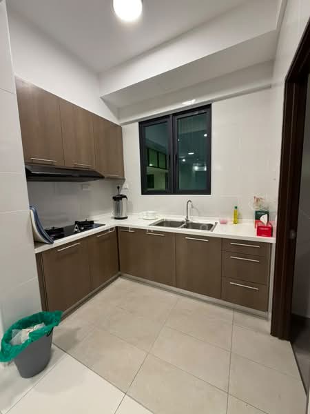 Condominium for Rent at Hillcrest Heights - Aiden Foo - Kitchen - PropertyGuru.com.my