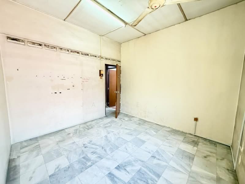 2-storey Terraced House for Sale in Taman Johor Jaya (Johor Bahru) - Janice . - PropertyGuru.com.my