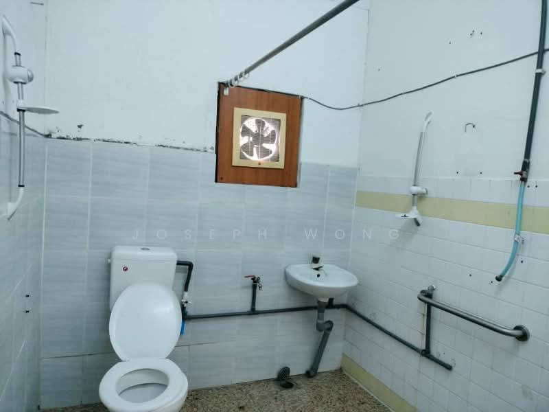 Bungalow for Rent in Taman Pari (Ipoh) - Joseph Wong - PropertyGuru.com.my