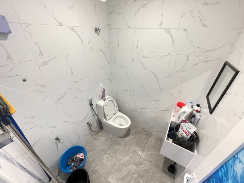 2-storey Terraced House for Sale in Medan Batu Caves (Batu Caves) - Sean Yong - Bathroom - PropertyGuru.com.my
