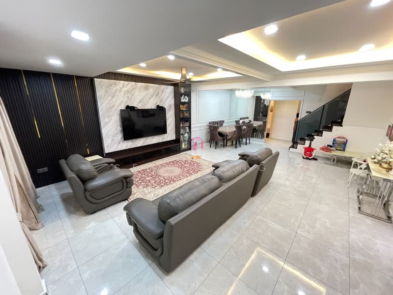 2-storey Terraced House for Sale in Medan Batu Caves (Batu Caves) - Sean Yong - Living Room - PropertyGuru.com.my