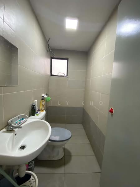 Service Residence for Sale at Alam Sanjung - Emily Kho - Bathroom - PropertyGuru.com.my