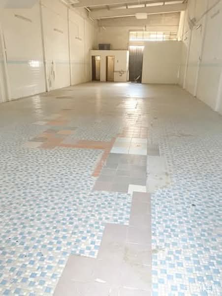Shop for Rent in Kampung Jawa (Shah Alam) - John Tee - Interior - PropertyGuru.com.my