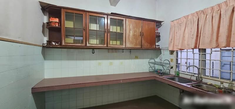 Rumah Teres untuk Disewa di Taman Jelok Indah (Kajang) - jess ng - Kitchen - PropertyGuru.com.my