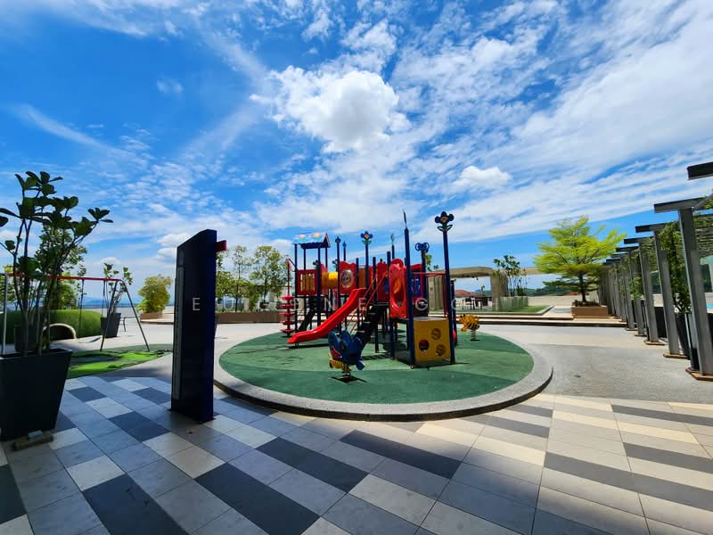 Service Residence for Rent at Amerin Residence - Eugene Goh - Children Playground - PropertyGuru.com.my