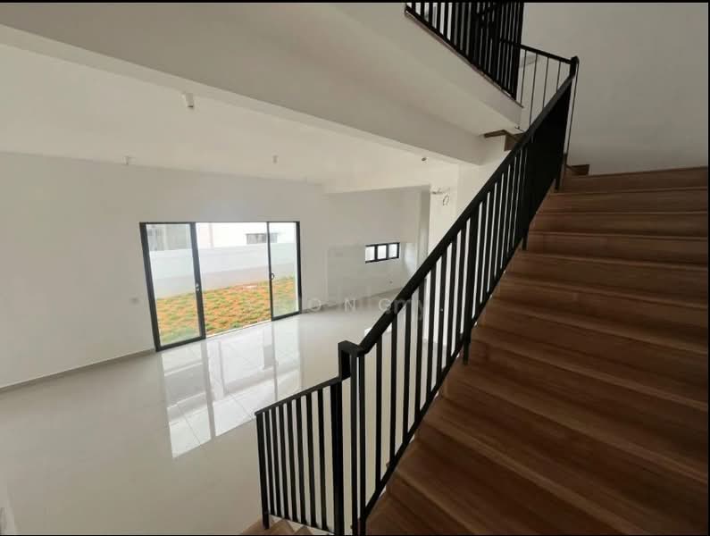 Semi-Detached House for Sale in Cyber 10 (Cyberjaya) - Yeong . - Living Room - PropertyGuru.com.my