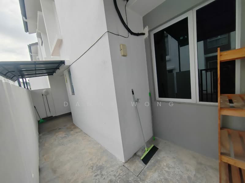 Rumah Teres 2 Tingkat untuk Disewa di Kota Emerald (Rawang) - Danny Wong - Exterior - PropertyGuru.com.my