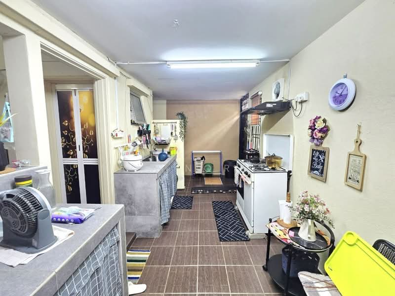 Rumah Teres 2 Tingkat untuk Dijual di Bandar Puteri Klang (Klang) - Sa'a Nordin - Kitchen - PropertyGuru.com.my