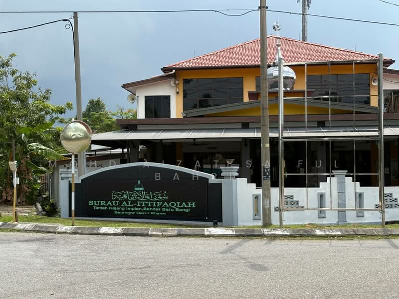 Rumah Berkembar untuk Dijual di Taman Kajang Impian (Kajang) - Mohd Aizat Saiful Bahri - Exterior - PropertyGuru.com.my