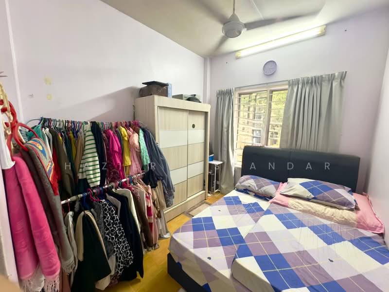 Pangsapuri untuk Dijual di Prima Court - Shaziery Iskandar - Bedroom - PropertyGuru.com.my