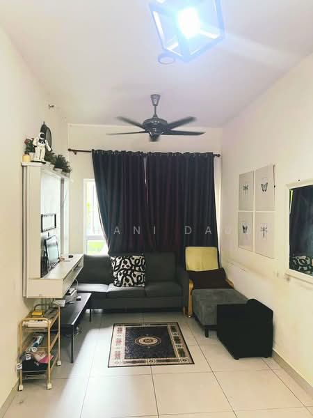 Servis Apartment untuk Disewa di Residensi Rimbun @ Canopy Hills - Rohani Daud - Living Room - PropertyGuru.com.my