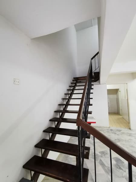 Rumah Teres untuk Dijual di Bandar Mahkota Cheras (Cheras) - Ricky Ng - Interior - PropertyGuru.com.my