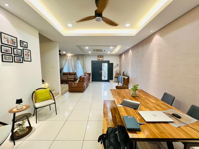 2-storey Terraced House for Sale in Kajang (Selangor) - Luqman Ramli - Living Room - PropertyGuru.com.my