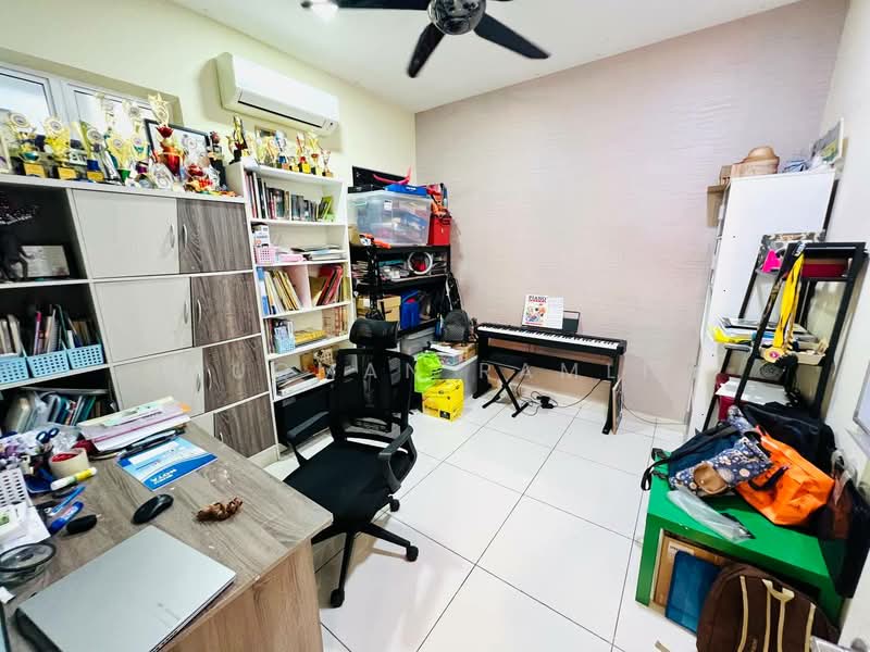 2-storey Terraced House for Sale in Kajang (Selangor) - Luqman Ramli - Study - PropertyGuru.com.my
