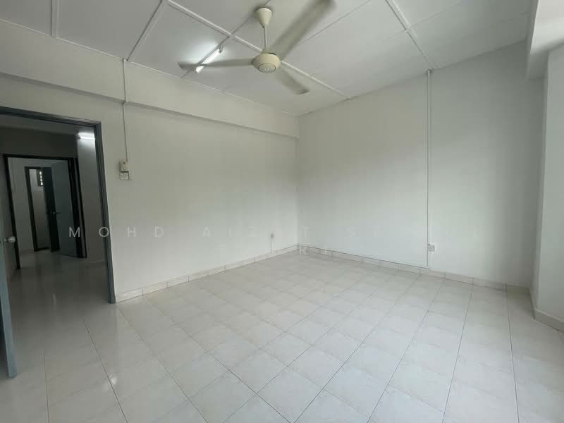 2-storey Terraced House for Sale in Ampang Jaya (Ampang) - Mohd Aizat Saiful Bahri - Interior - PropertyGuru.com.my