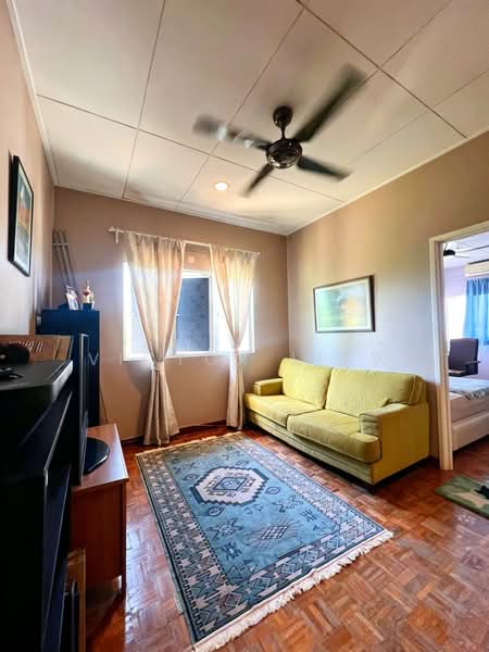 Rumah Teres 2 Tingkat untuk Dijual di Seksyen 5 (Kota Damansara) - Victor Liew - Living Room - PropertyGuru.com.my