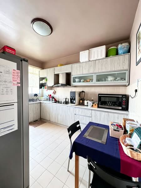 Rumah Teres 2 Tingkat untuk Dijual di Seksyen 5 (Kota Damansara) - Victor Liew - Kitchen - PropertyGuru.com.my