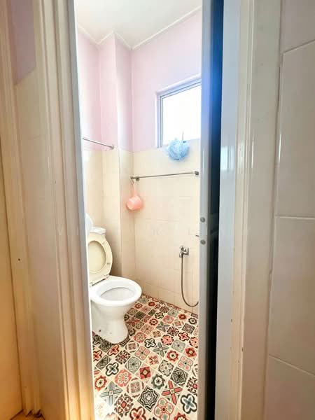 Rumah Teres 2 Tingkat untuk Dijual di Seksyen 5 (Kota Damansara) - Victor Liew - Bathroom - PropertyGuru.com.my