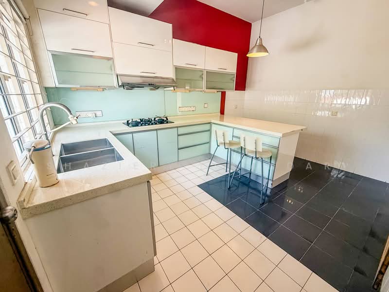 Rumah Berkembar untuk Dijual di Ampang Jaya (Ampang) - Shaziery Iskandar - Kitchen - PropertyGuru.com.my