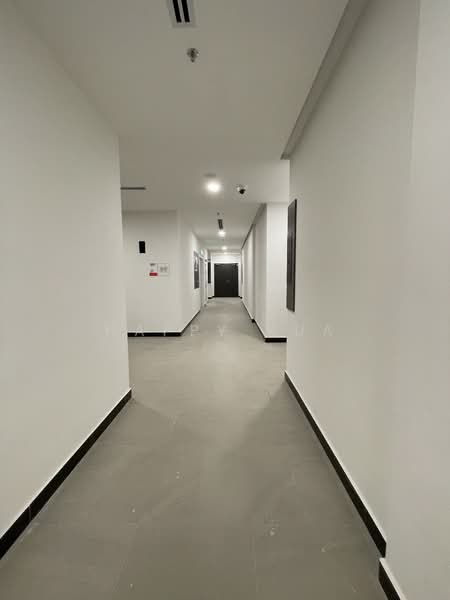 Shop / Office for Sale in Kampung Datuk Keramat (Keramat) - Happy Kua - Corridor - PropertyGuru.com.my