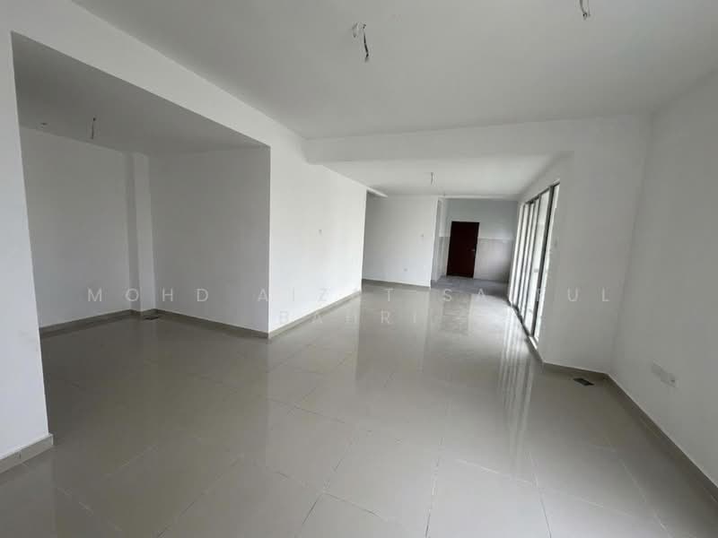 Semi-Detached House for Sale in Kampung Lombong (Shah Alam) - Mohd Aizat Saiful Bahri - Interior - PropertyGuru.com.my