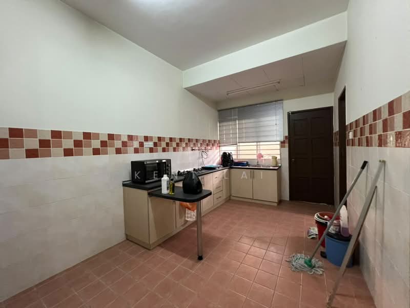 Rumah Teres 2 Tingkat untuk Dijual di Bandar Puteri Puchong (Puchong) - Kent Lai - Kitchen - PropertyGuru.com.my