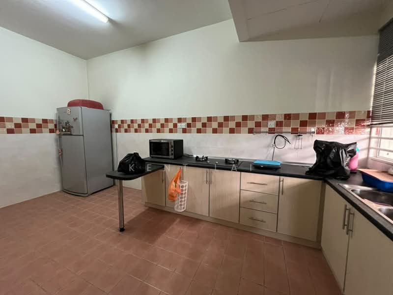 Rumah Teres 2 Tingkat untuk Dijual di Bandar Puteri Puchong (Puchong) - Kent Lai - Kitchen - PropertyGuru.com.my