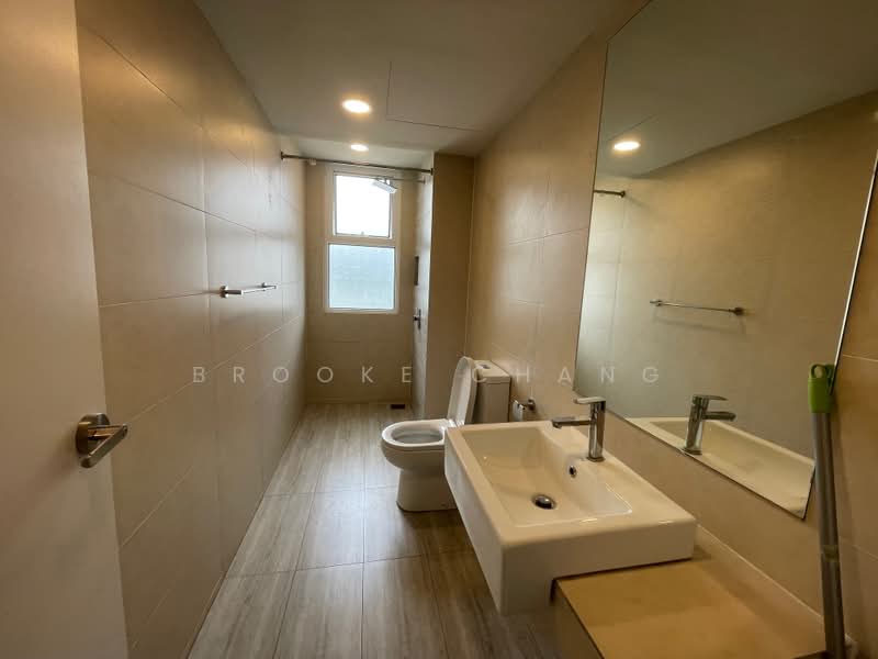 Servis Apartment untuk Disewa di Windmill upon Hills - Brooke Chang - Bathroom - PropertyGuru.com.my