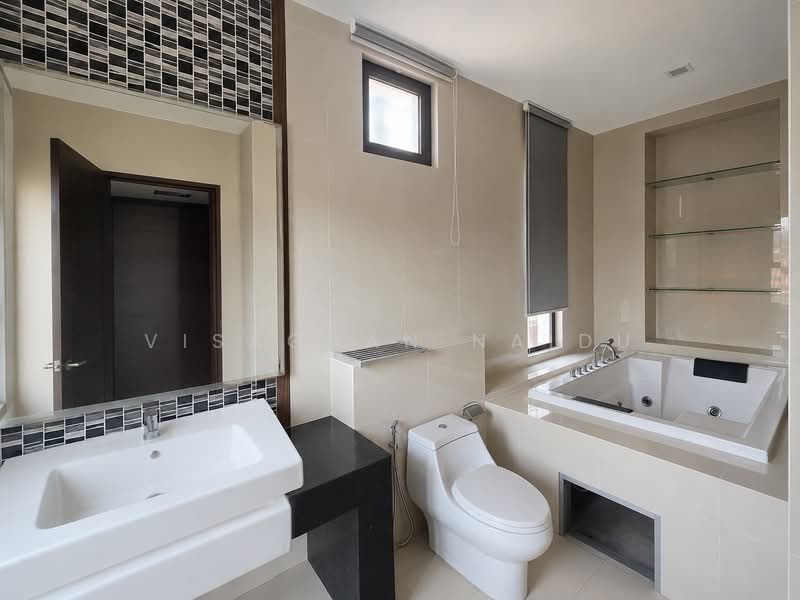 Bungalow House untuk Dijual di Rawang (Selangor) - Visaghan Naidu - Bathroom - PropertyGuru.com.my