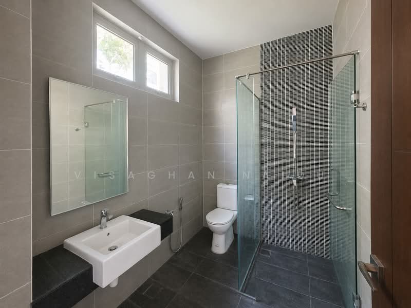 Bungalow House untuk Dijual di Rawang (Selangor) - Visaghan Naidu - Bathroom - PropertyGuru.com.my