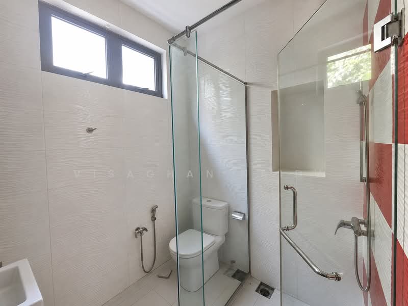 Bungalow House untuk Dijual di Rawang (Selangor) - Visaghan Naidu - Bathroom - PropertyGuru.com.my