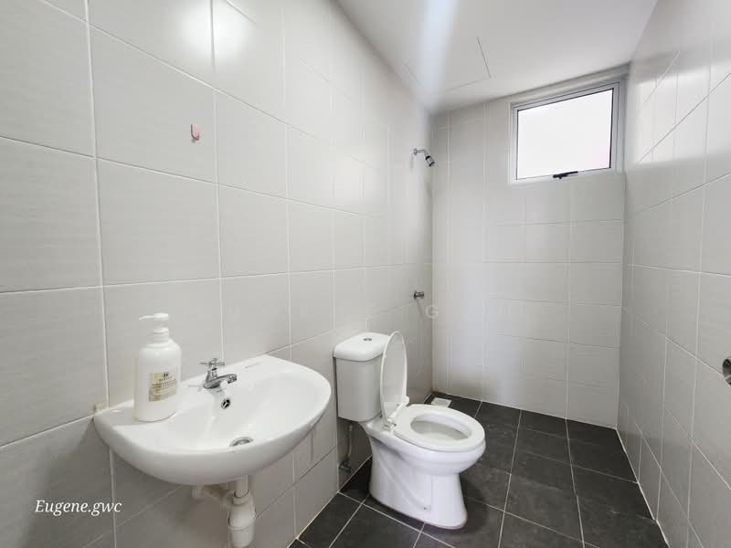 Pangsapuri untuk Disewa di Vista Langkawi @ Residensi PV18 - Eugene Goh - 2nd Bathroom - PropertyGuru.com.my