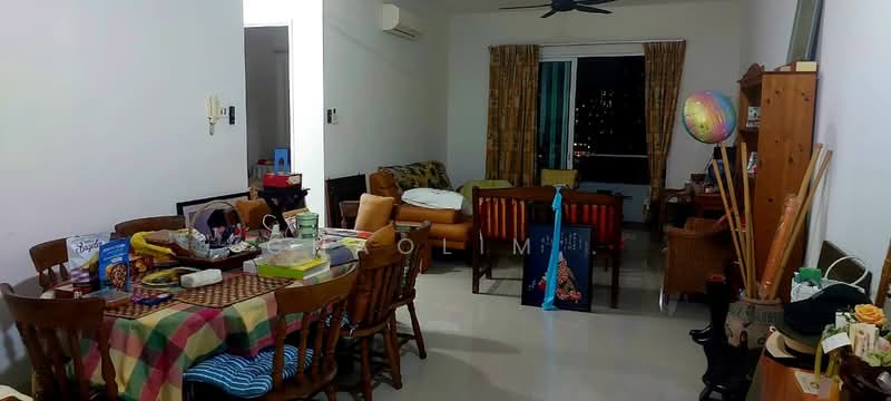 Kondominium untuk Dijual di Scenaria @ North Kiara Hills - ChaoLim . - Living Room - PropertyGuru.com.my