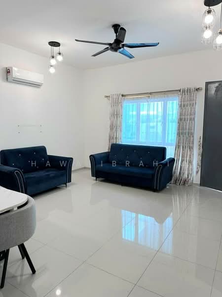 Terraced House for Rent in Cyberjaya (Selangor) - Hawa Ibrahim - Living Room - PropertyGuru.com.my