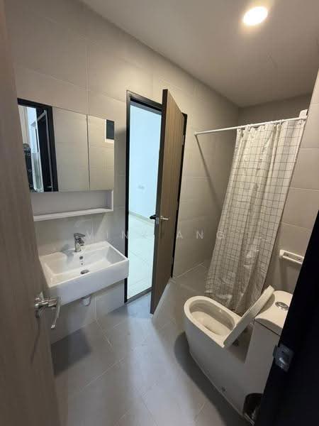 Service Residence for Rent at TRELLIS RESIDENCES - Vinz Ang - Bathroom - PropertyGuru.com.my