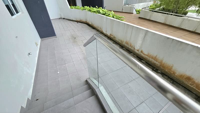 Servis Apartment untuk Disewa di Windmill upon Hills - Eqhern Oon - Extra land connected to balcony - PropertyGuru.com.my