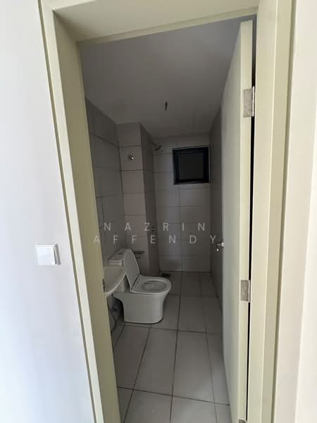 Service Residence for Rent at Seiring Residensi - Nazrin Affendy - Bathroom - PropertyGuru.com.my