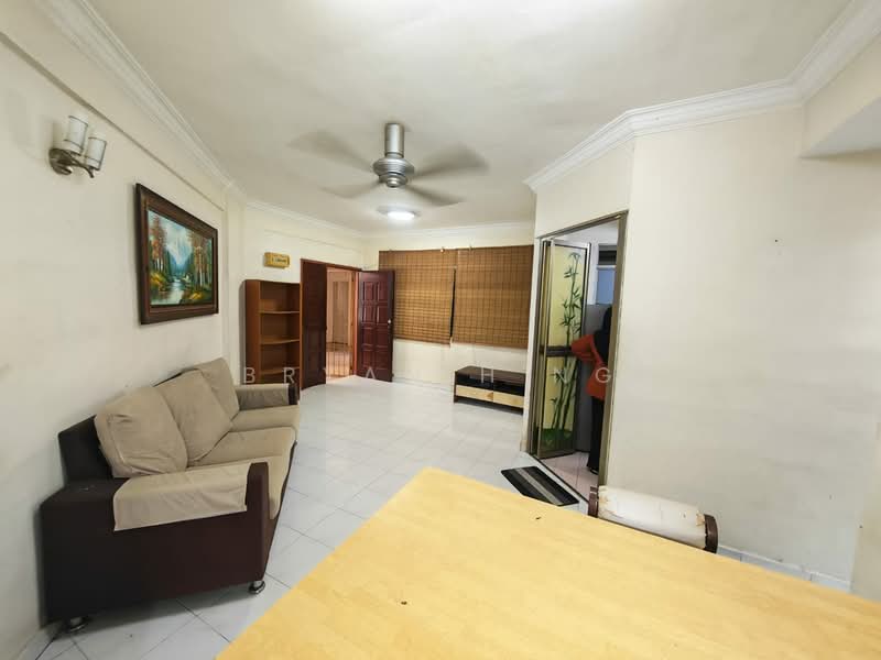 Pangsapuri untuk Dijual di Jade View - Bryan H'ng - Living Room - PropertyGuru.com.my