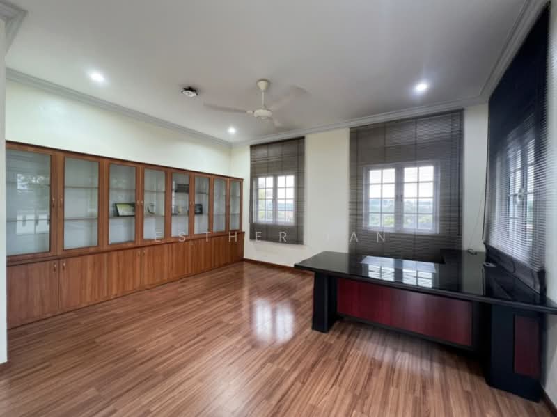 Rumah Banglo untuk Disewa di Country Heights (Kajang) - Esther Tan - Study - PropertyGuru.com.my
