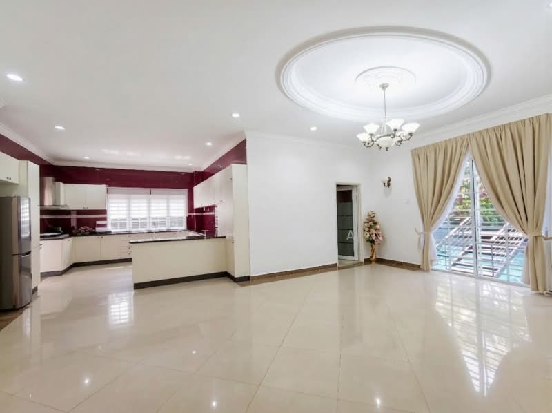 Rumah Banglo untuk Disewa di Country Heights (Kajang) - Esther Tan - Kitchen - PropertyGuru.com.my