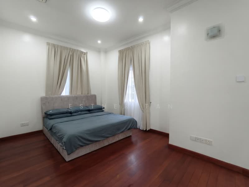 Rumah Banglo untuk Disewa di Country Heights (Kajang) - Esther Tan - Bedroom - PropertyGuru.com.my