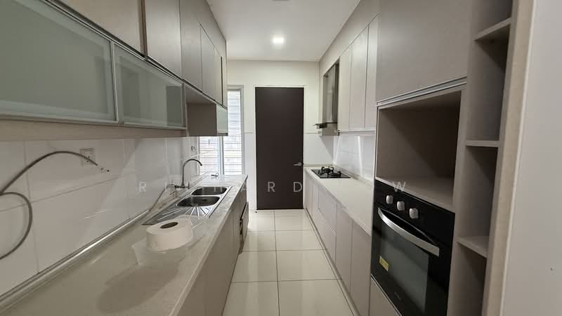 Rumah Teres untuk Dijual di Bandar Tropicana Aman (Telok Panglima Garang) - Richard Low - PropertyGuru.com.my