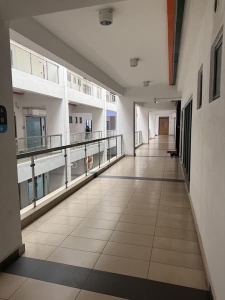 Shop / Office for Sale in Happy Garden (Kuchai Lama) - Ong KG - Corridor - PropertyGuru.com.my