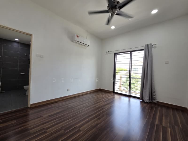2.5-storey Terraced House for Sale in Bandar Mahkota Cheras (Cheras) - Denver Sin - Bathroom - PropertyGuru.com.my