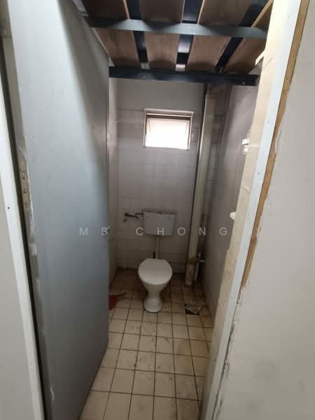 Office for Rent in Bandar Pinggiran Subang (Shah Alam) - MS Chong - Bathroom - PropertyGuru.com.my