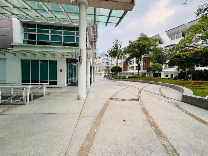 Shop / Office for Sale in Shah Alam (Selangor) - Nur Alia Omar - Exterior - PropertyGuru.com.my